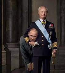 Rysslands diktator Vladimir Putin hamnade i slagsmål med Sveriges kung Carl Gustaf, men utgången blev en blågul seger.